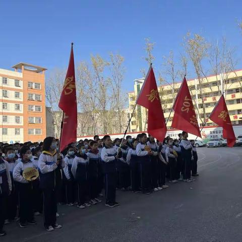 栉风沐雨，砥砺前行！——南阳市第七中学校七年级期中考试表彰大会