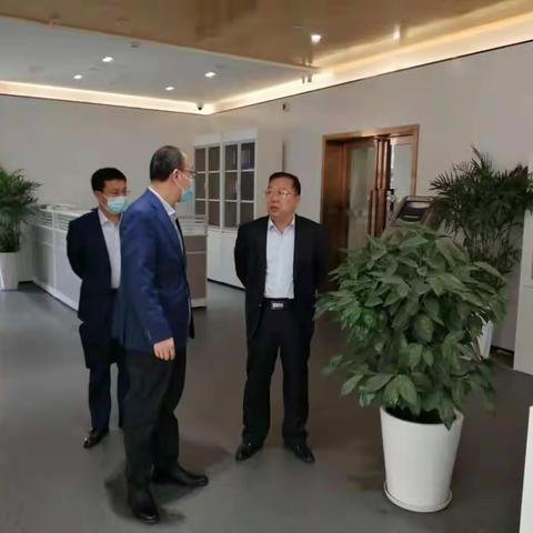 分行冯德厚副行长到肥城支行进行开门红调度