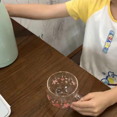 项目式暑假作业-镜面起雾（曹书铭）