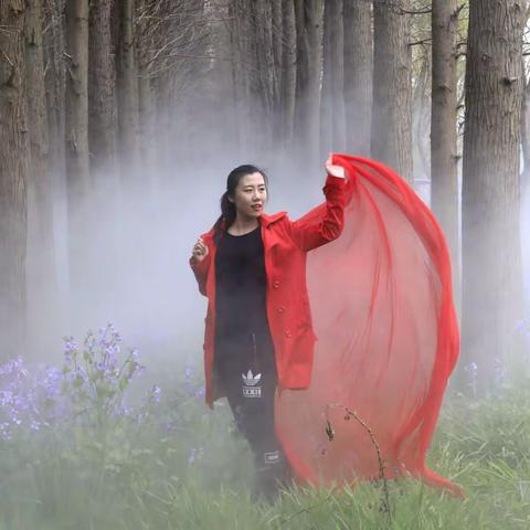 水墨江南雨如烟 之三 偶遇美女