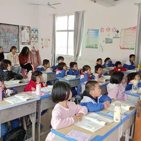展教学风采，促教师成长——化民中心小学教师语文公开课开课啦