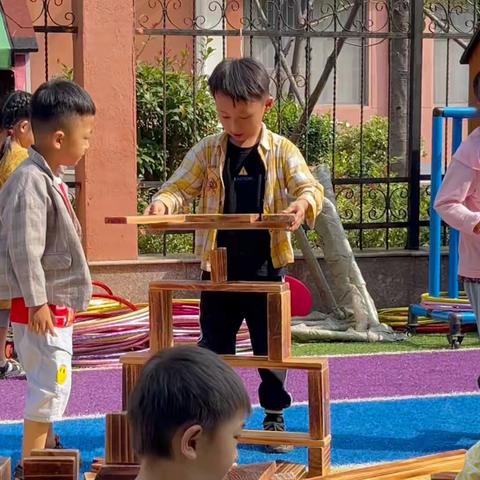 藏书楼——自助游戏观察