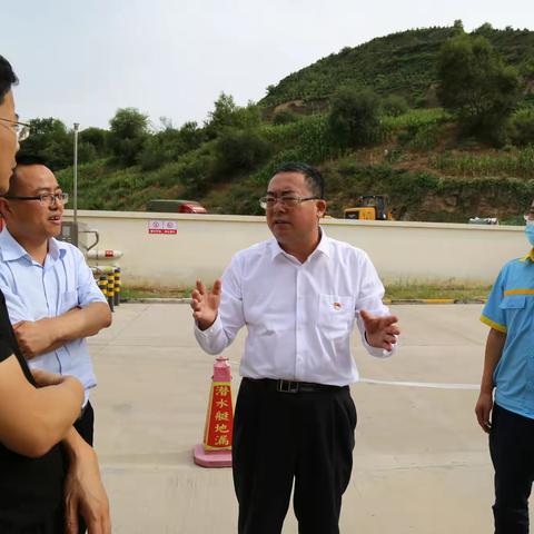公司副总经理何瑛到延安分公司调研慰问