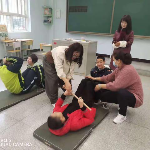 鄠邑区特殊教育学校第七届冬季运动会暨学生体质健康检测活动