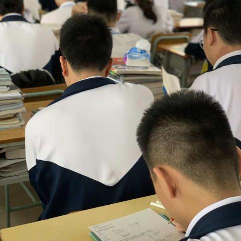 提升教学能力   打造优秀课堂   展示教学风采——记我校“人人公开课”物理组青年教师展示课