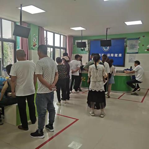陈化店中心卫生院           新冠疫苗接种火热进行中