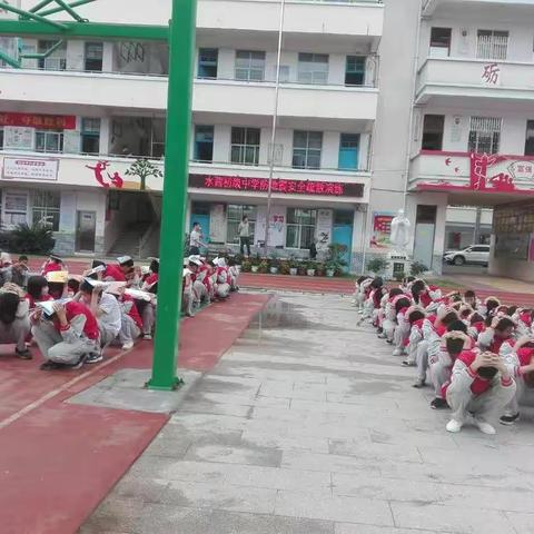 防灾减灾，演练在先一一宁化县水茜初级中学防地震疏散演练活动