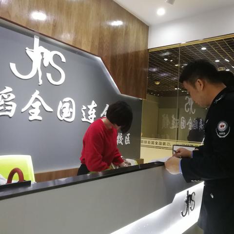 观湖网格员加强各类隐患排查及开展清查免费避孕药具是否流入市场销售工作