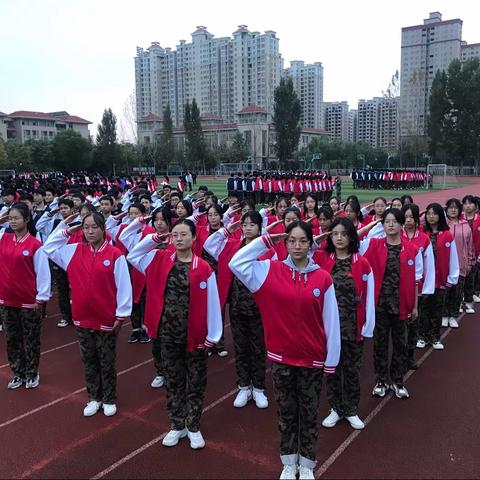 “不经一番寒彻骨，怎得梅花扑鼻香”——记录新密二高2021级高一新生军训