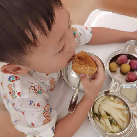 香香的阳光午餐