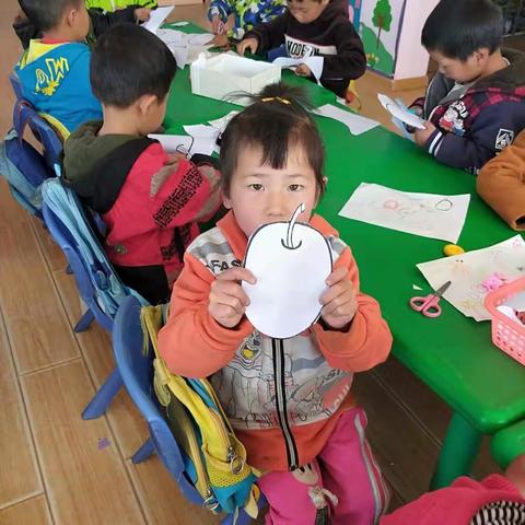 独山幼儿园3月份幼儿才艺展示