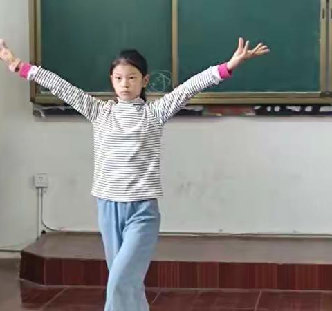 灿烂童年，青春飞扬——记弋阳县樟树墩学校第十周社团活动