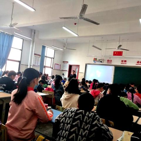 在学习中进步，在关爱中成长——记新教师跟岗培训第二天