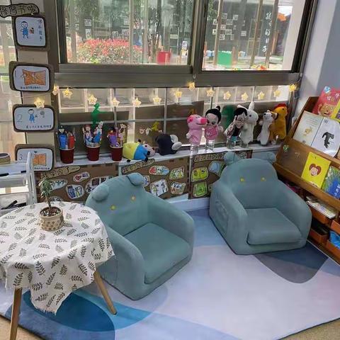 新幼中二班家长学校直播课程—《培养孩子阅读兴趣需要注意哪些细节》