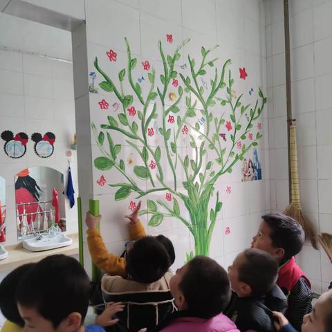 定远镇中心幼儿园中二班☞房子里的小朋友☜