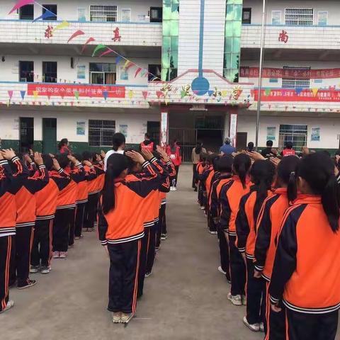 护里小学一年级趣味运动会