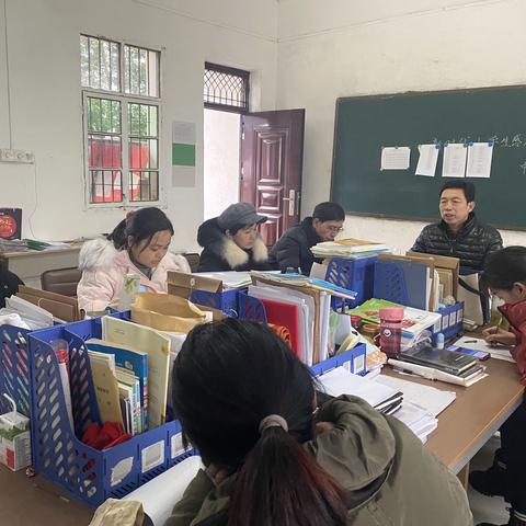 李营学校期中成绩分析会