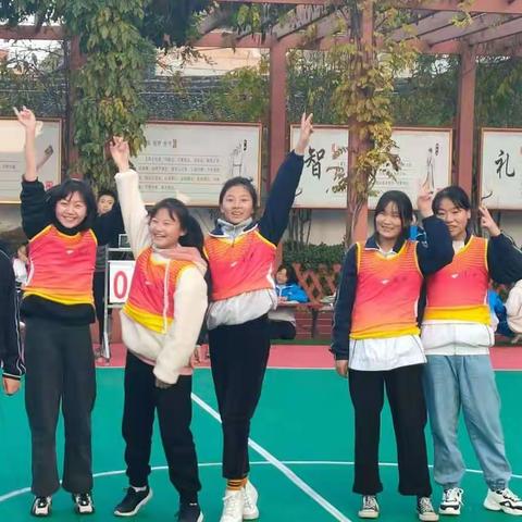 青春正当时       精彩“篮”不住                           --陇县南道巷中学冬季九年级班级篮球赛