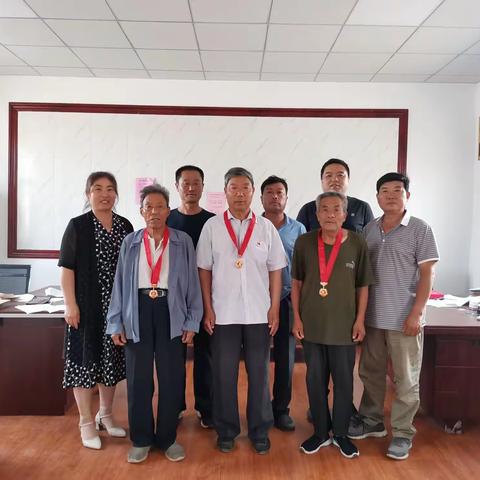 七月的何家庄热情如骄阳