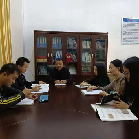 陆丰市甲子中学高一级历史备课组工作会议