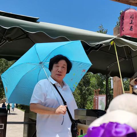 黄河第一湾，古堡石头村