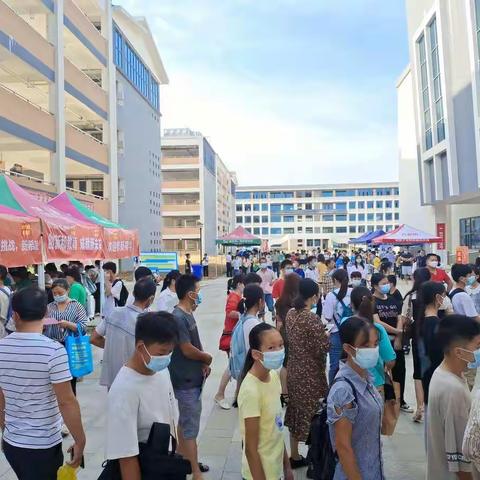 新学期、新起点、新高度、新挑战、新希望——田东县第四中学正式开学