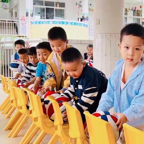 思茅区幼儿园（总园）2022年下学期中六班延时活动——体育篇