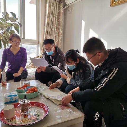 温馨家访  暖人心