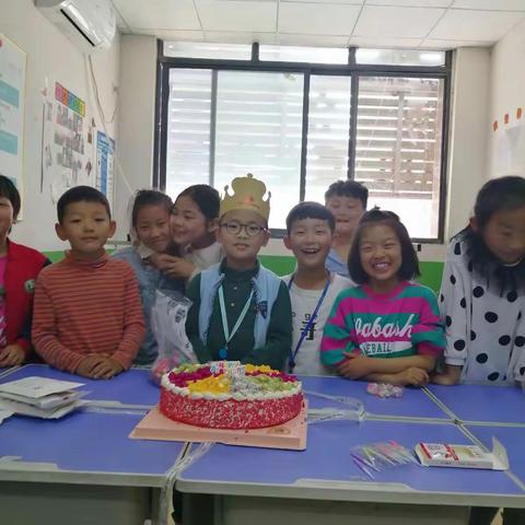 孩子们开心的生日会