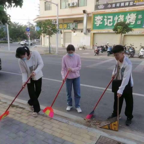 爱护环境，人人有责。