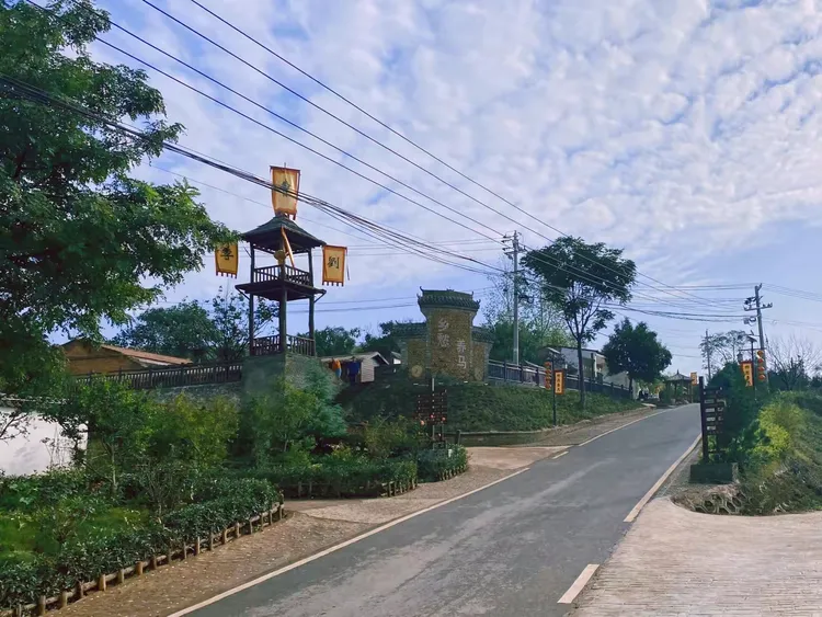 莲庄镇：诗意养马村，最忆是乡愁