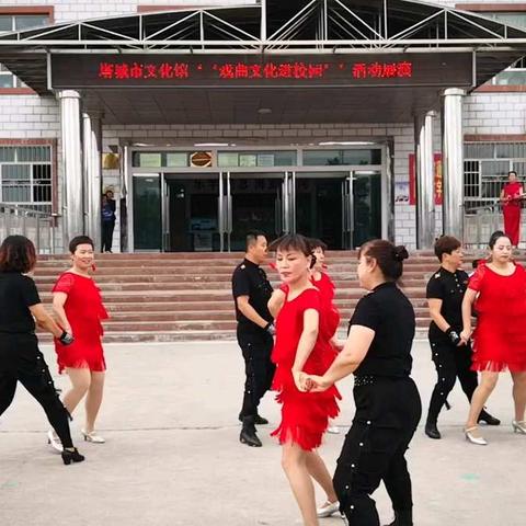 塔城市文化馆戏曲文化进塔城市第一小学之一