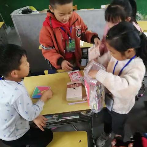 快给零食分类吧