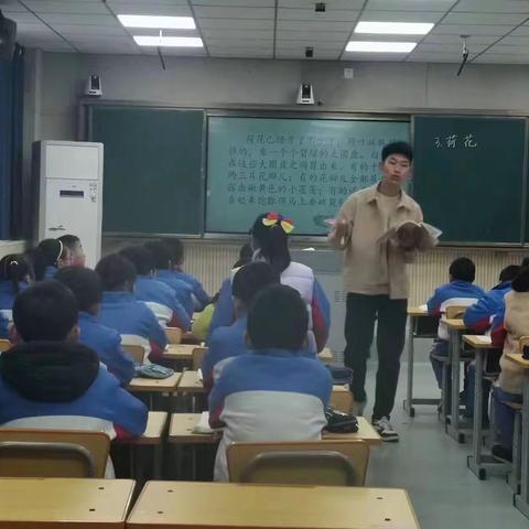 映日荷花别样红，同课异构展风采—东原实验学校小学语文组开展教研活动纪实