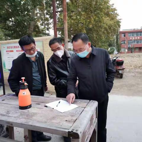 抽调干部下沉一线 全力做好疫情防控工作