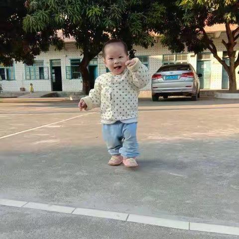 看我们开心的样子！！