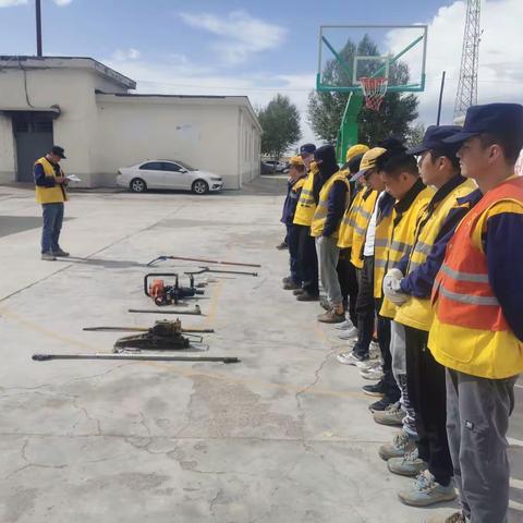 越比越强—德令哈线路车间陶力维修工区第一季岗位练兵