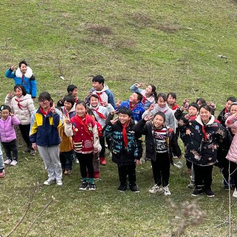 风筝舞春意，巧手绘纸鸢——万古小学风筝节活动纪实