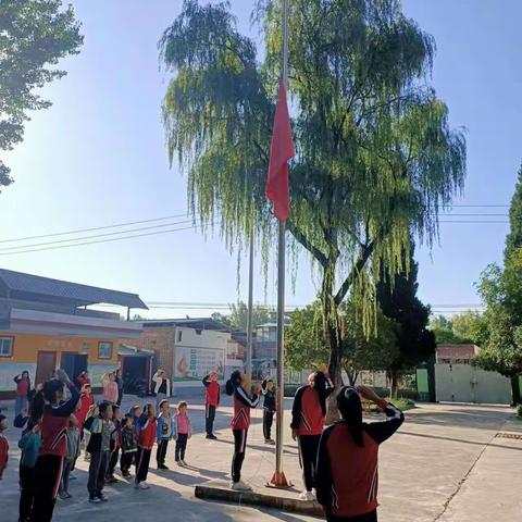 马店镇小街小学九月份第四周工作总结