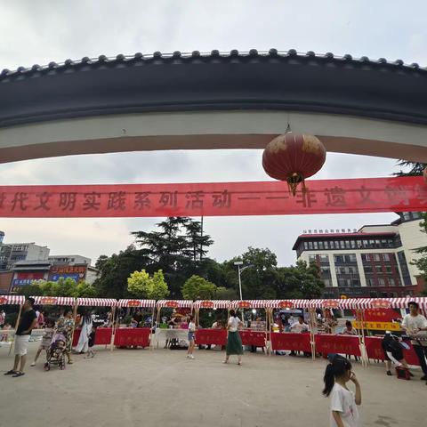 聚焦卫东非遗文创集市，新时代文明实践进行中