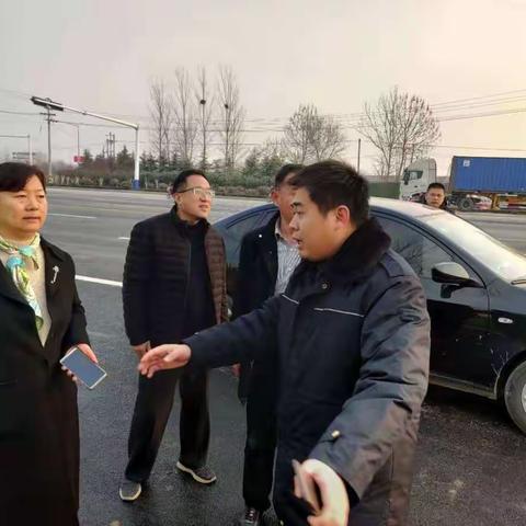 1月19-22日，政府督查室对路域环境综合整治工作进行督导。