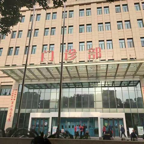 克难奋进 砥砺前行——致默默奉献的儿医们