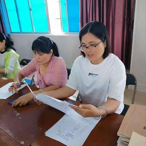 提高质量   学习常规——记临高县实验小学学习《海南省中小学校教学管理常规》