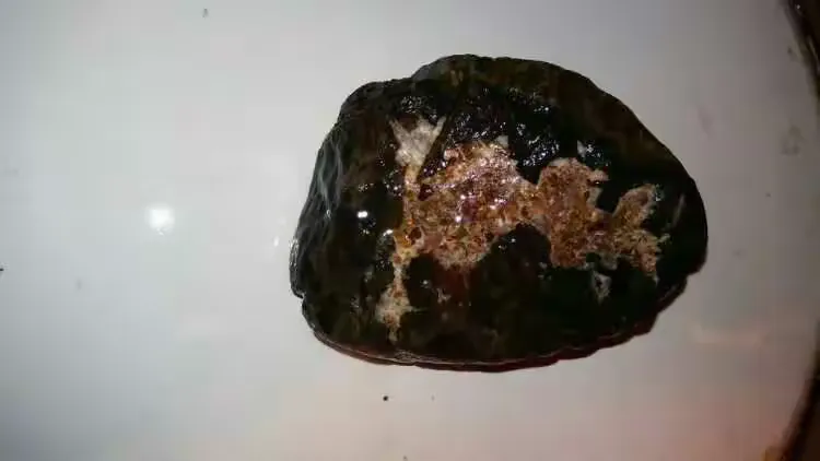 石晏荟萃