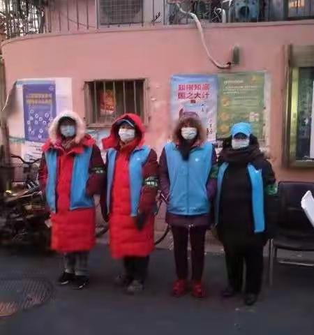 广内街道槐北小区垃圾分类志愿者第十一周上岗纪实