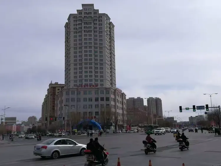 赤峰市松山区新天地