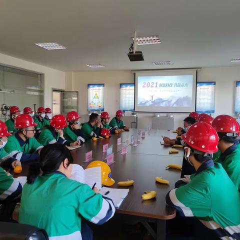 镍电解三车间开展“创新科技 共赢未来”青年创新论坛