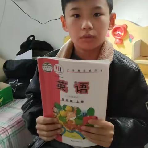 暖手牵网络架桥 爱心连线上传———汝阳县内埠镇中心小学优秀教师张婧婧