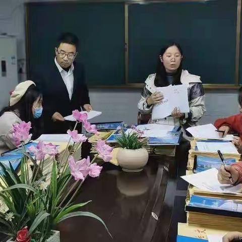 教案作业细检查，落实常规提质量——内埠镇中心小学教案作业检查活动