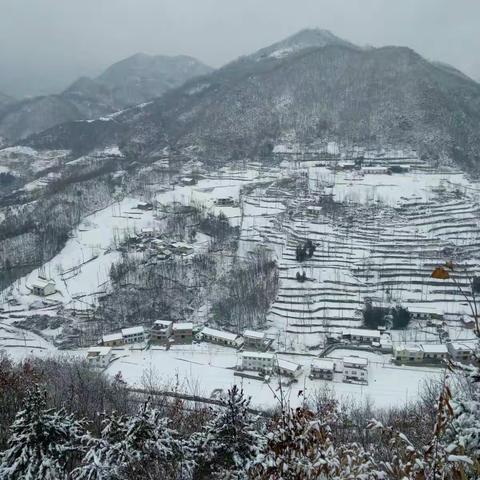 雪后的张家川